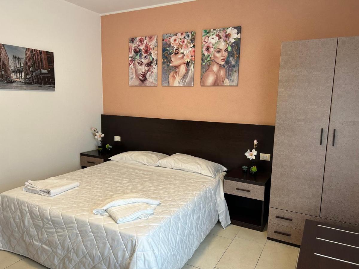 Bed & Breakfast La Rondinella Cerasolo Екстериор снимка