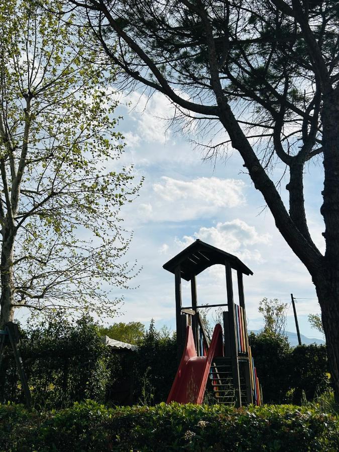 Bed & Breakfast La Rondinella Cerasolo Екстериор снимка